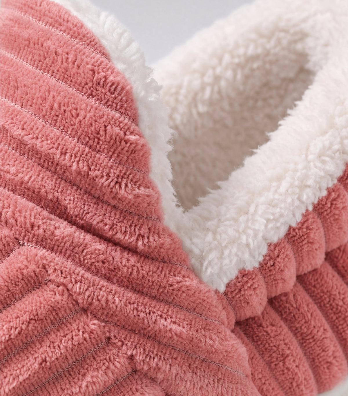 Pluffi Slippers (UK)